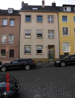 Hübsche Dreizimmerwohnung im Zentrum - Mönchengladbach