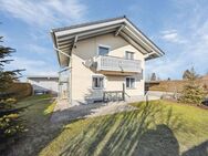 Modernes Einfamilienhaus auf großzügigem Grundstück mit Panoramablick auf die Berge - Großkarolinenfeld