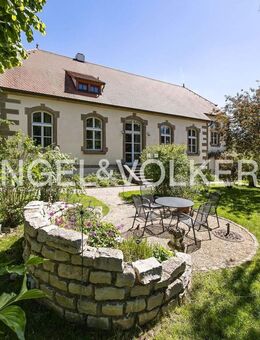 Stilvolles Liebhaberobjekt in denkmalgeschützter Architektur - einzigartig im Fränkischen Seenland - Ellingen