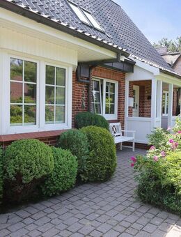 Einfamilienhaus auf wunderschönem Grundstück in Dorf - Sankt Peter-Ording