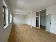 Geräumige Dachgeschosswohnung für Singles - Chemnitz