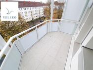 Tolle Wohnung mit Ausblick vom Balkon und Einbauküche - Chemnitz