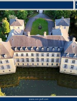 Schloss Crassenstein: Historisches Wasserschloss - Ideal für B&B, Hotel, Klinik oder Kanzlei - Wadersloh