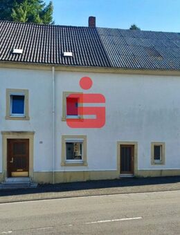 Einfamilienhaus als Ausbauhaus mit Nebengebäude und Garten - Speicher