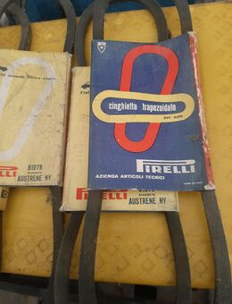 5 Pirelli Keilriemen 850 Fiat - Büdingen