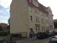 Sonnige 3-Raum-Wohnung mit Balkon und eigenem Garten, Erstbezug nach Renovierung - Merseburg