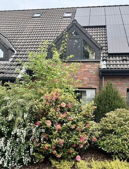 Familienfreundliche Doppelhaushälfte mit viel Platz und Garten mit Pool ! - Mönchengladbach