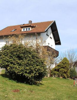 Saniertes Ein- oder Zweifamilienhaus in Regen - Regen