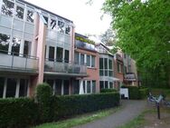 Gut vermietete Maisonette-Wohnung, in ruhiger und grüner Wohnlage, unweit der Dahme **KFZ-Stellpl.**Parkettfußb.**EBK**2 Terrassen** - Berlin