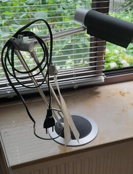 Schöne Schreibtischlampe! - Köln