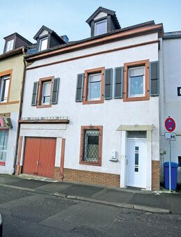 Für Selbstnutzer und Anleger: Kleines Wohnhaus, 165 m2 Wfl., in zentraler Citylage von Zweibrücken - Zweibrücken