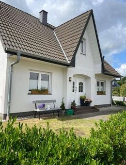 Schönes und modernes Einfamilienhaus - Kamin - große Terrasse - beliebte Lage - Dargun