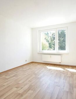 Einbauküche / Bad mit Fenster / Zentrale Lage - Chemnitz