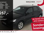 Audi Q2, 35 TFSI Black VC R, Jahr 2023 - Wackersdorf