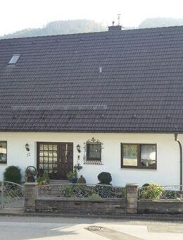Mehrgenerationenhaus oder Wohnen und Arbeiten unter einem Dach - Gummersbach