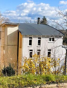 Hochwertige Dachgeschosswohnung mit traumhaftem Blick über Ilmenau - Ilmenau