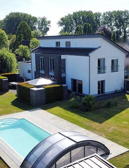 Luxus pur! Exklusives Einfamilienhaus vor den Toren Osnabrücks - Hasbergen