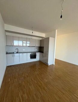 Moderne 3-Zimmer-Wohnung in Berlin-Friedrichshain mit Balkon und Blick auf den Fernsehturm - Berlin