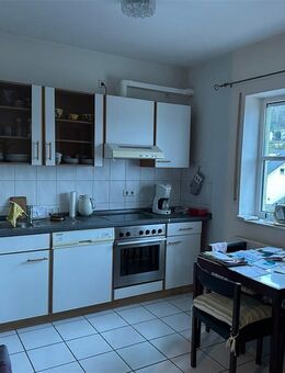 Schöne Dachgeschosswohnung mit Balkon in Wohnanlage - Wächtersbach