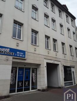 Charmante Kapitalanlage: Vermietete 1-Zimmerwohnung mit Einbauküche in zentraler Lage von Magdeburg - Magdeburg