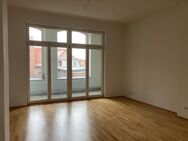 große, moderne 2-Raum-Wohnung mit Loggia in der Altstadt - Erfurt