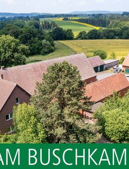 Traditionelle Hofstelle mit 2 Wohnungen und Nebengebäuden - Werther (Westfalen)