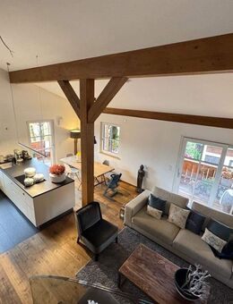 2 Zi. Dachgeschosswohnung mit Galerie "Ein Ort zum Wohlfühlen" - Bad Wiessee