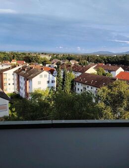 neu sanierte 3 Zi-Whg im 6. OG mit herrlicher Aussicht - Lauf (Pegnitz)