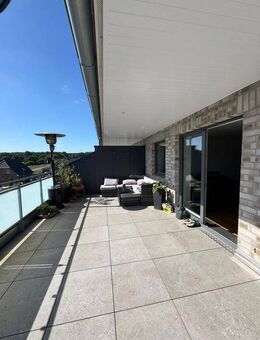 Neubau! 3 Zi.-Penthousewhg. in Lütjensee: Fahrstuhl++EBK++traumhafte Dachterrasse++Stellplatz - Lütjensee