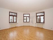 Romantische 3-Raum-Altbauwohnung mit Einbauküche - Zwickau