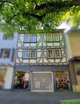 Wohn- u. Geschäftshaus mit positiver Bauvoranfrage in bester Lage der Friedberger Kaiserstraße - Friedberg (Hessen)