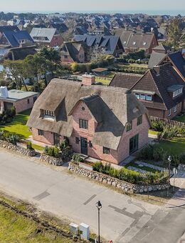 Neubauhausteil unter Reet - Wenningstedt-Braderup (Sylt)