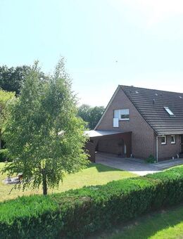 Schönes Einfamilienhaus mit großem Grundstück - Uplengen