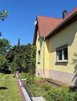 ! Achtung seltene Gelegenheit ! Schönes Einfamilienhaus ! nur 15 km von Jena ! mit großem Grundstück und viel Nebengelass ! - Kahla