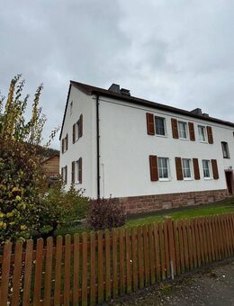 Halbes, ehemaliges Zollhaus zu verkaufen - Tann (Rhön)