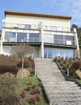 Zwei Wohneinheiten - Doppelhaus in traumhafter Hanglage - Kapitalanlage mit Weitblick - Queidersbach