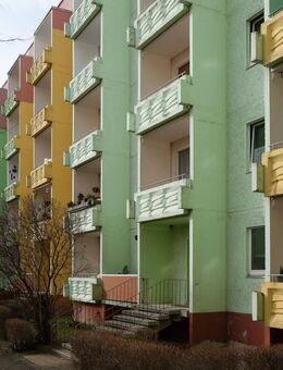 Sofort verfügbar! Schicke zwei Zimmer Wohnung mit Balkon. - Blankenburg (Harz)