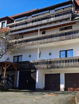 Mehrparteienhaus mit guter Rendite! - Warmensteinach