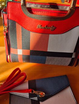 Schicke bunte Handtasche - Biedenkopf