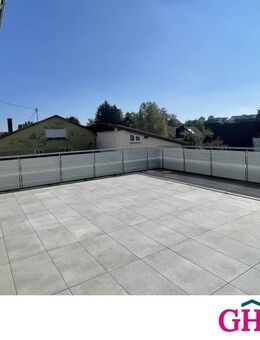 Exklusive 3-Zimmer Wohnung im 2. OG mit 43m² Dachterrasse - Emmingen-Liptingen