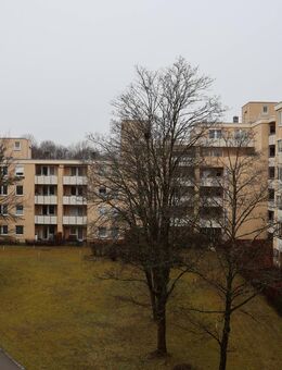 Sehr gepflegte, vermietete 3 Zi.-Wohnung in Perlach - München