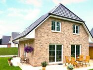 geplanter Neubau eines Einfamilienhauses in Lübeck mit 100 m² Wfl. nach DIN 277 inkl. Grundstück 499 m² = ab 449.000,- € - Lübeck
