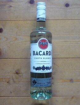 Bacardi 0,70 Liter --neu-- //SILVESTER// - Burghaun