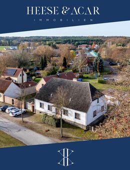 Geräumiges Einfamilienhaus & 2 Garagen auf großem Grundstück vis a vie zum Schlosspark Neuhardenberg - Neuhardenberg