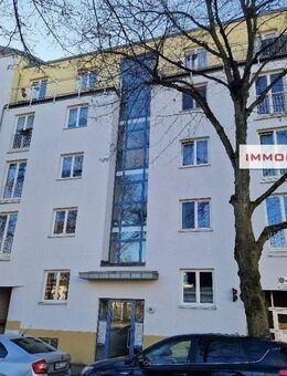 IMMOBERLIN.DE - Adrette Wohnung mit Südwestloggia in angenehmer Lage - Berlin