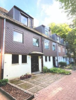 Gemütliches Reihenhaus in guter Lage mit Garage! - Bremen