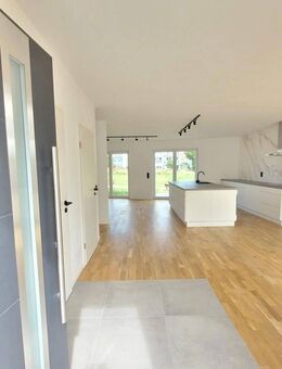 Provisionsfrei! Haus 163qm Wohnen in Parkrandlage Einbauküche mit Kochinsel - Riedstadt