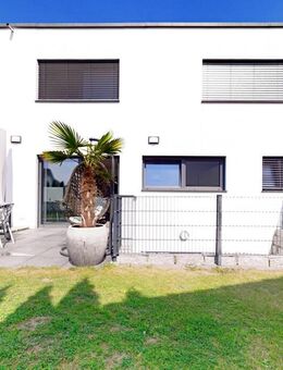 Großzügiges, modernes EFH mit Einliegerwohnung in Laupheim - Laupheim