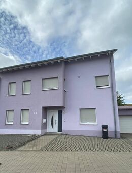 Großzügiges Einfamilienhaus 7 ZKB, ca. 318m² WFL in Winnweiler - Winnweiler