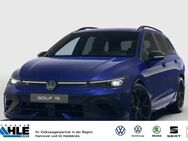 VW Golf Variant, R Black Style, Jahr 2022 - Wunstorf